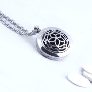 Aromatherapy necklace